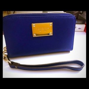 MICHAEL BY MICHAEL KORS WRISTLET